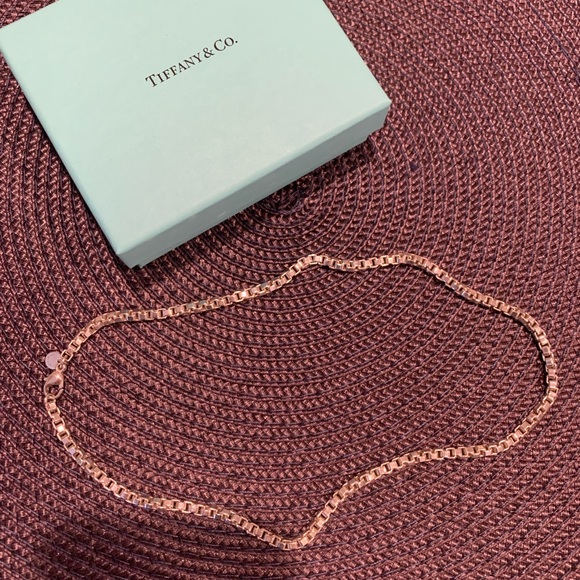 Tiffany & Co. Venetian Link Necklace & Bracelet Set - Picture 4 of 6